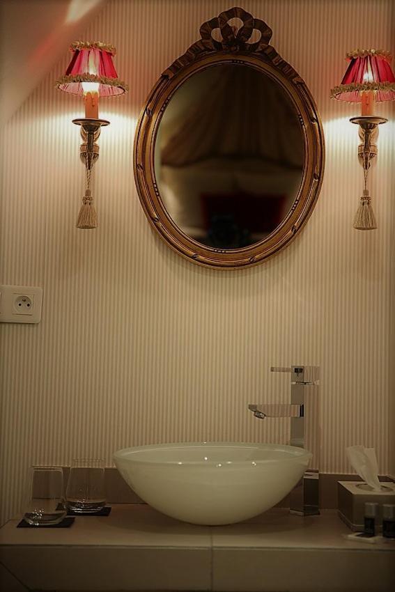 Monnaie Le Manoir De Maucartier B&B 객실 사진